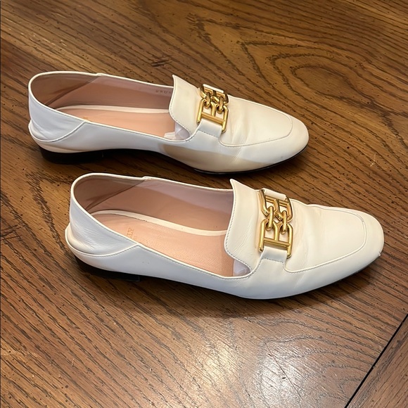 Bally Ellah Loafer with Elegant Chain Detail, size 38 - Picture 5 of 15